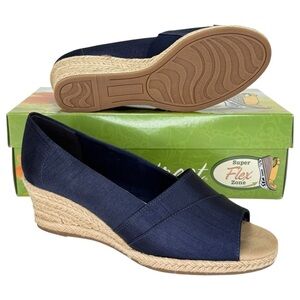 Easy Street Jasper Navy Thai Silk Open Toe Womens Wedges Size 7.5W